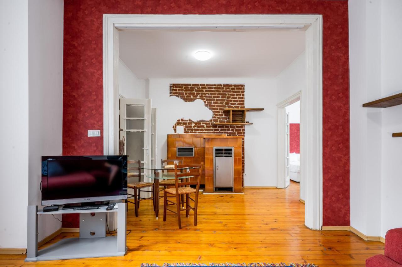 Sofia'S Vintage Gem: Spacious 2Bd Flat On Solunska Apartment Exterior photo